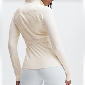 Fabletics Trinity Athletic Zip Jacket Cream Large